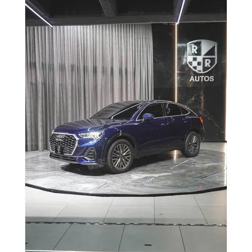 Audi Q3 Sportback 2024 Azul Medellín