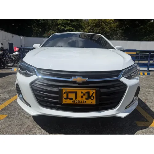 Chevrolet Onix 1.0T Premier Sedan At