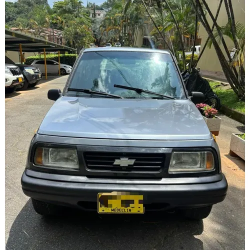 Chevrolet 2010 Gris Medellín