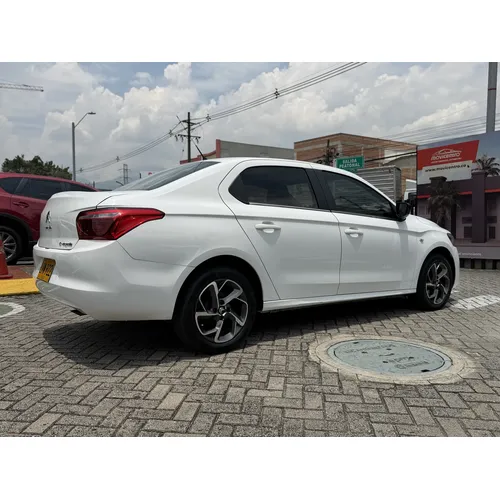 Citroën C-Elysée 1.6 Shine Aut