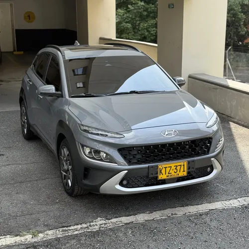 Hyundai Kona 2022 Gris Medellín