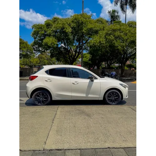 Mazda 2 1.8 Prime Mec 2019