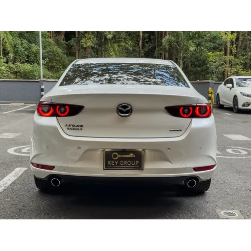 Mazda 3 2025 Blanco Medellín