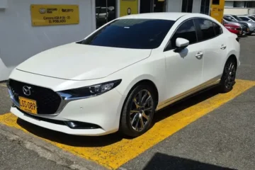 Mazda 3 2.0 Touring Hibrido Mhev At 4x2