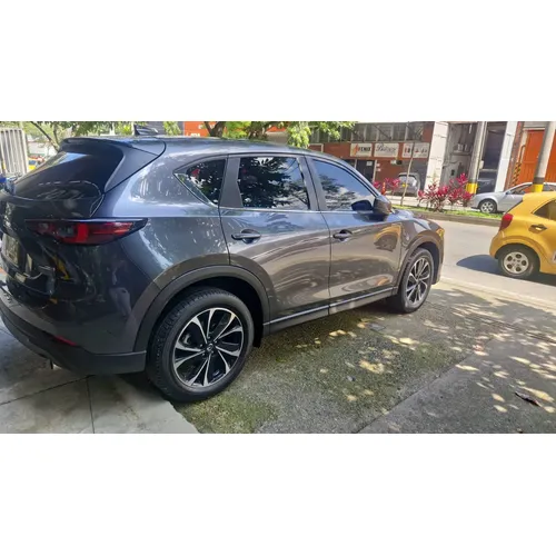 Mazda CX-5 2025 Gris Medellín