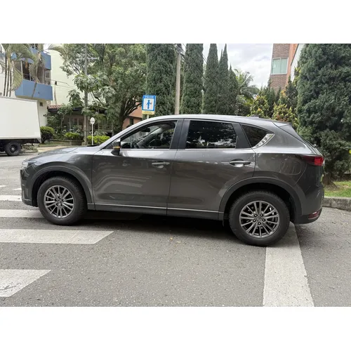Mazda CX-5 2018 Gris Medellín