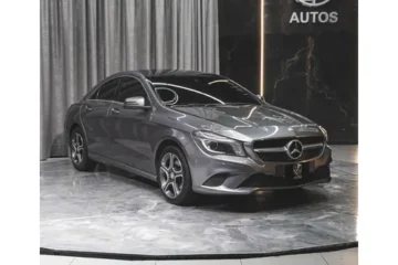 Mercedes-Benz CLA200 1.6