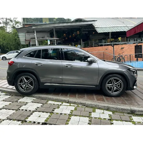 Mercedes Benz Gla 200 Cc1300 Turbo Triptonica 161hp