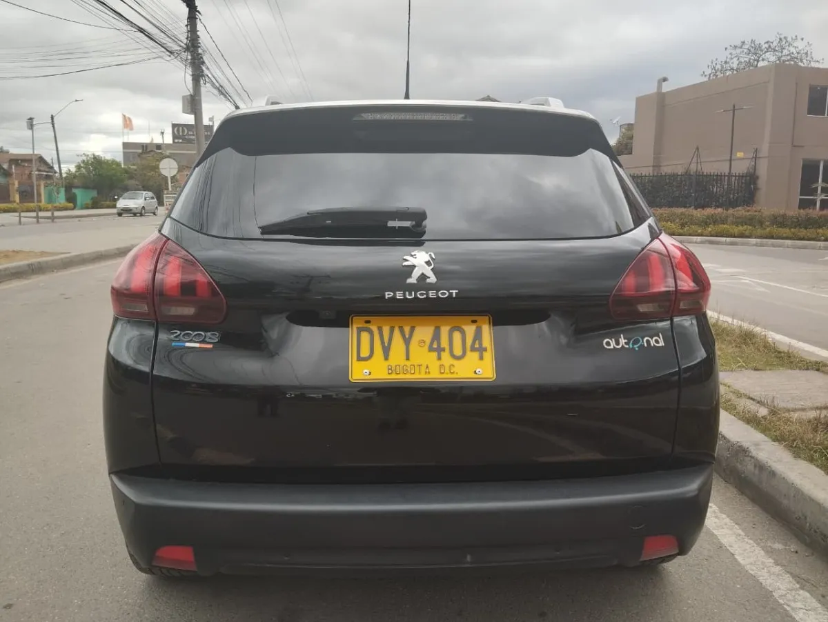 Peugeot 2008 2017 Negro Cajicá