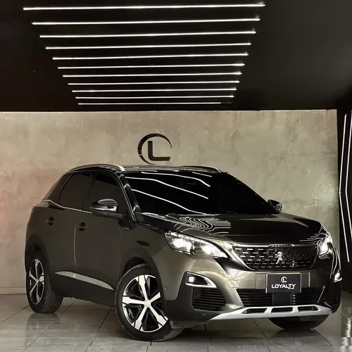 Peugeot 3008 2019 Gris Medellín