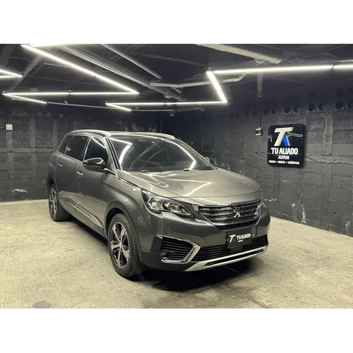 Peugeot 5008 2019 Gris Medellín