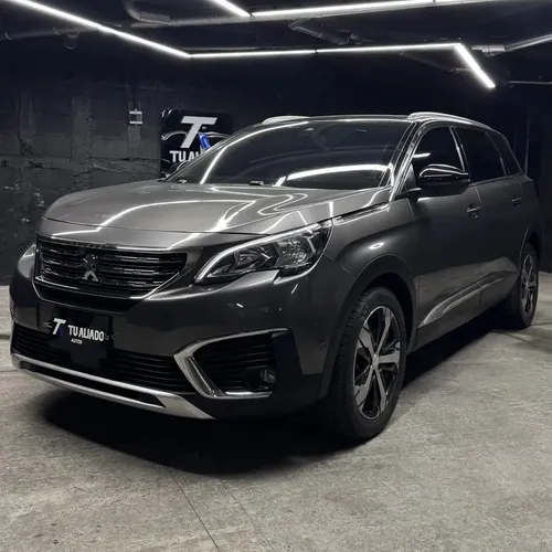 Peugeot 5008 2019 Gris Medellín