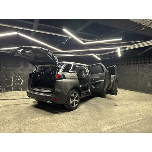 Peugeot 5008 2019 Gris Medellín