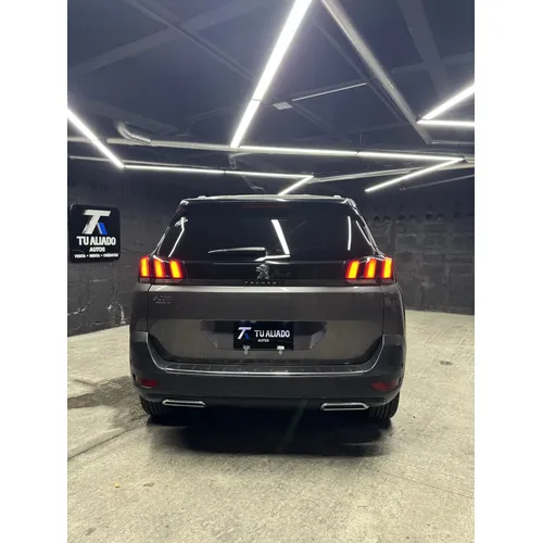 Peugeot 5008 2019 Gris Medellín
