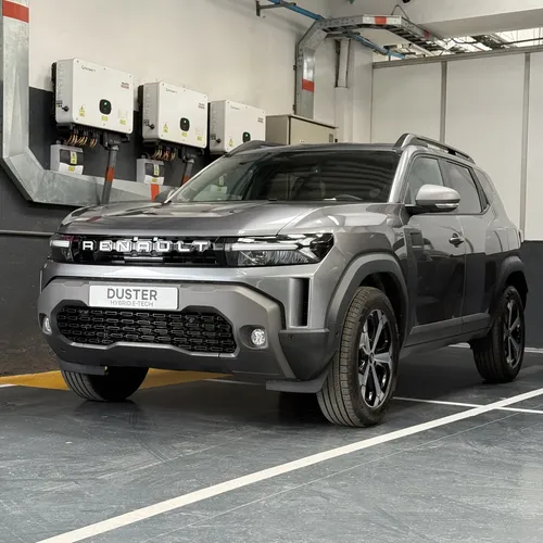 Renault Duster 2026 Gris Medellín