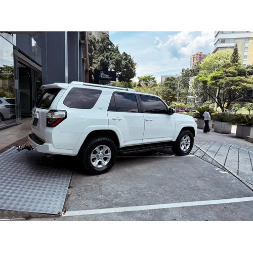 Toyota 4Runner 4.0 Sr5 Fl