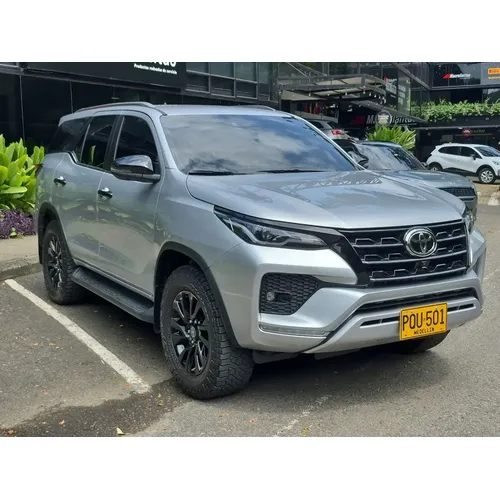 Toyota Fortuner 2.8 Srv Diesel 2025