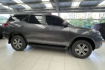 Toyota Fortuner Sr 4x2
