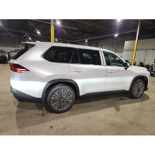 Toyota Grand Highlander 2024 Blanco Medellín