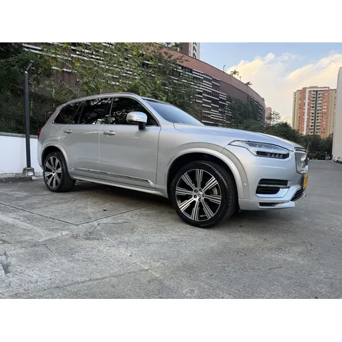 Volvo XC90 2022 Plateado Medellín
