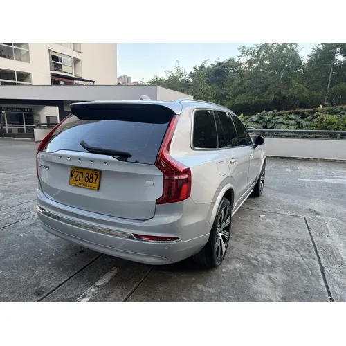 Volvo XC90 2022 Plateado Medellín